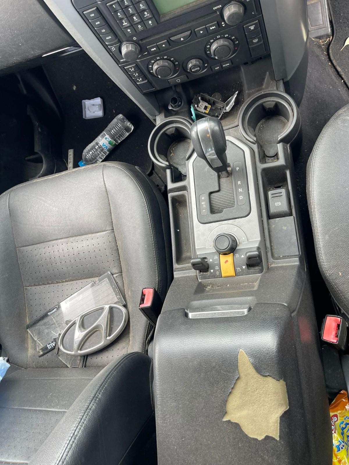 LANDROVER DISCOVERY 03/2005-09/2009 LEFT REAR DOOR WITH CENTRE MOULD TYPE L319 - thumbnail 9