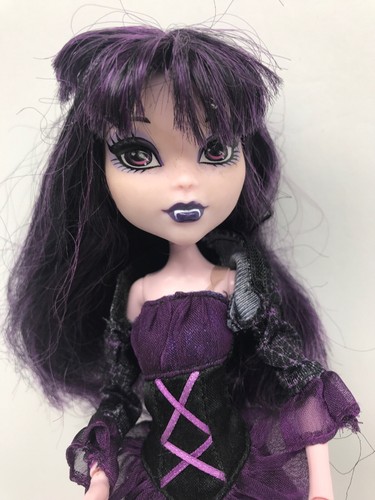 Monster High Doll Frights Camera Action Elissabat & Accessories