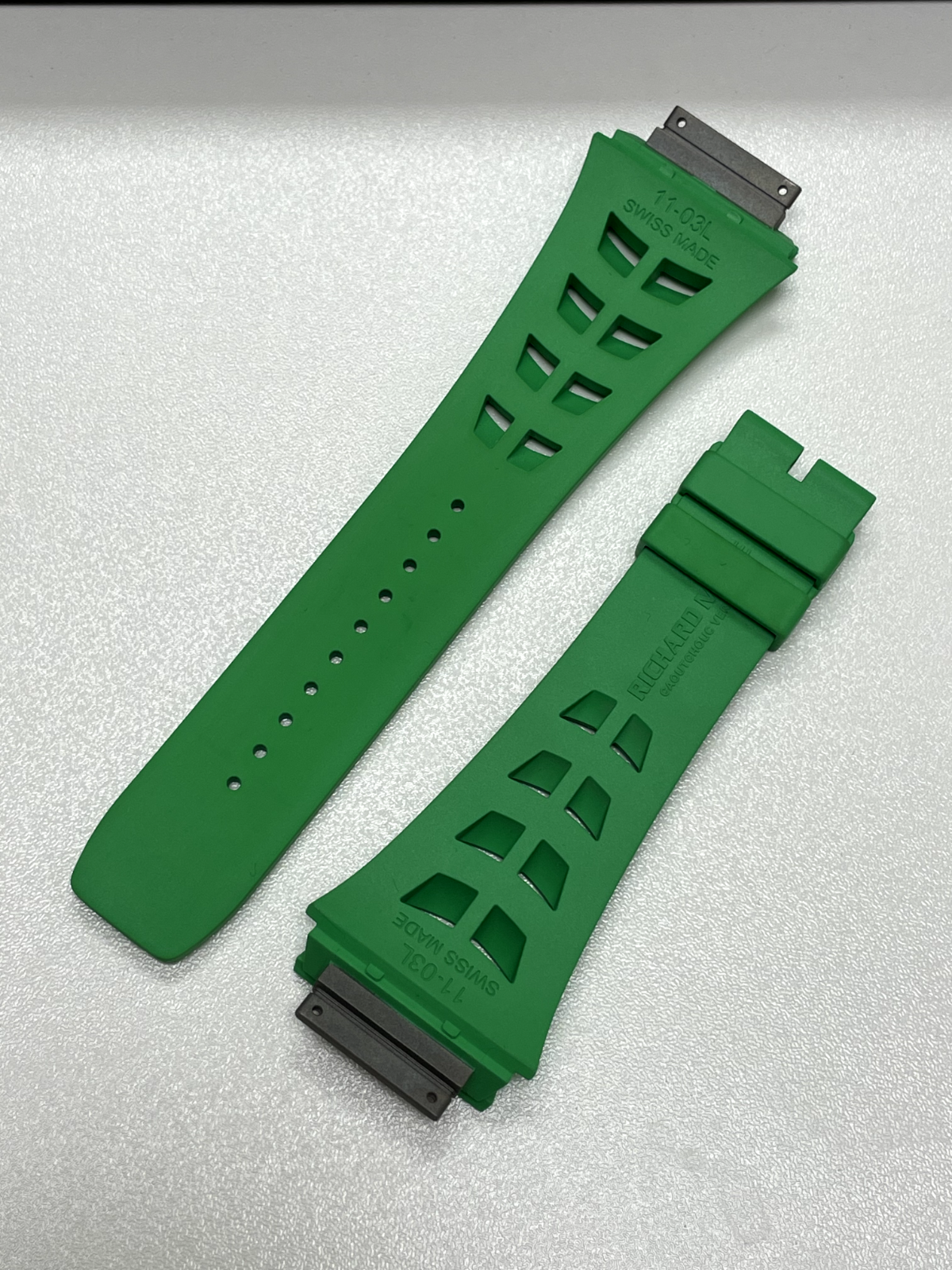 Richard Mille RM11用ベルトラバー　グリーン Authentic Richard Mille RM 11-03L Green Strap Unworn | eBay