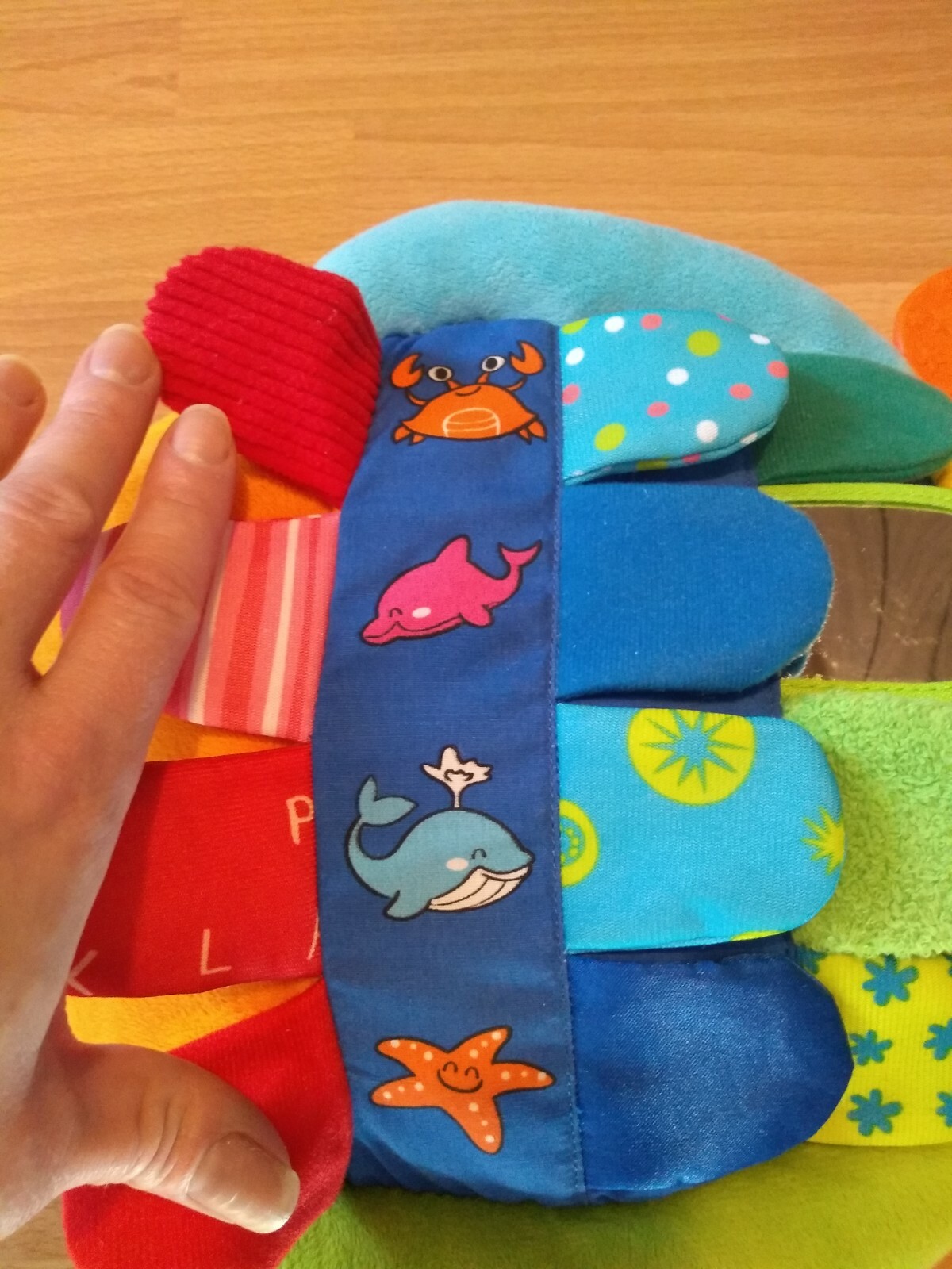 EUC MELISSA&DOUG K's Kids Plush FLIP FISH Baby Sensory Learning Educational Toy