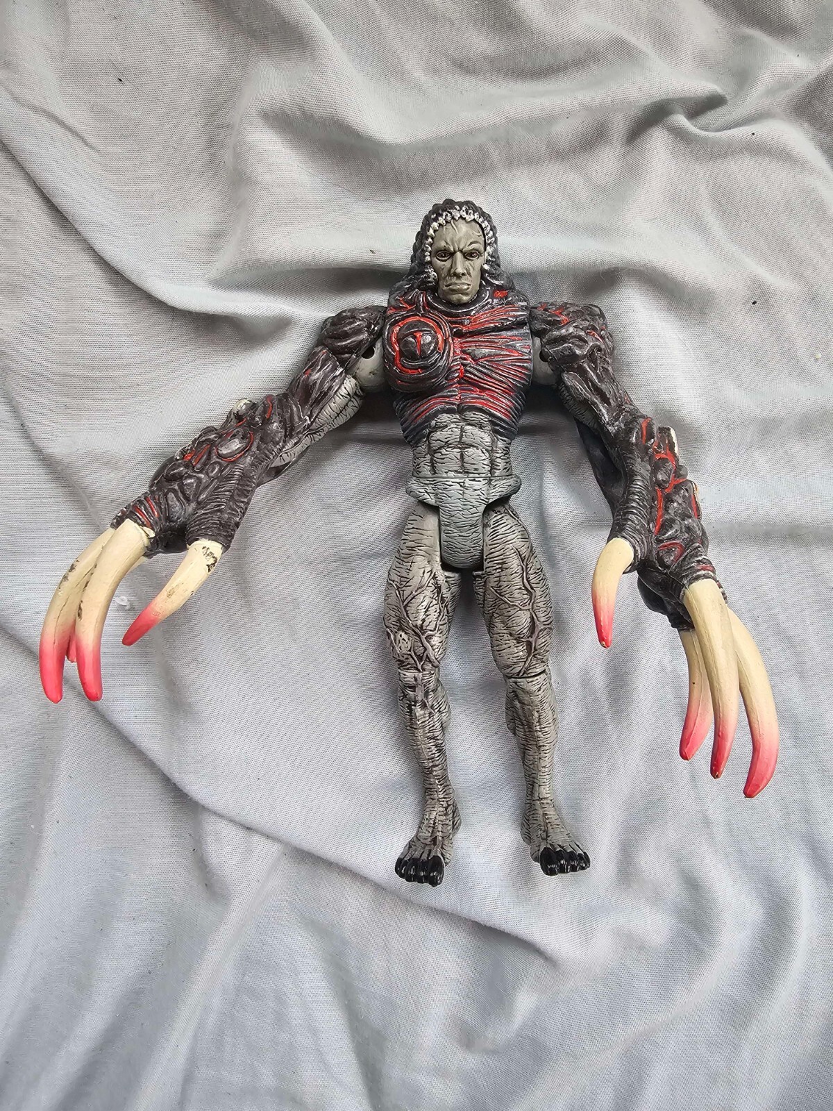 Resident Evil 2 Tyrant Mr. X action Figure 1999 Capcom Co. Ltd toy biz