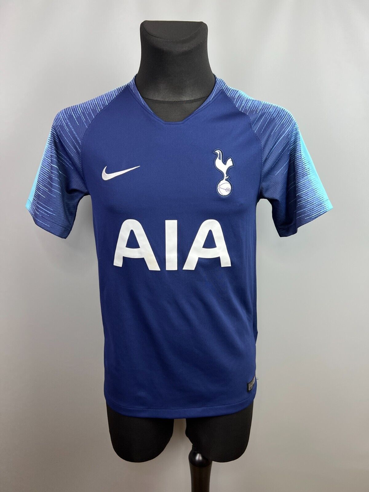TOTTENHAM HOTSPUR 2018 2019 AWAY SHIRT FOOTBALL SOCCER NIKE TOTTENHAM HOTSPUR 2018 2019 AWAY SHIRT FOOTBALL SOCCER NIKE