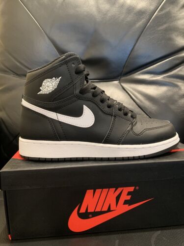 Nike Air Jordan 1 Retro High OG BG “Yin Yang” 575441 011 Nike Air Jordan 1 Retro High OG BG “Yin Yang” 575441 011
