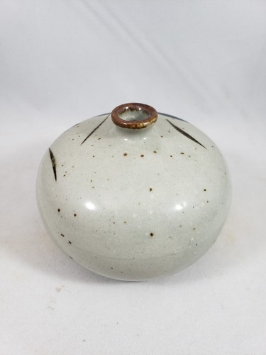 Vintage NAPCOWARE Ceramic Bud Vase with painted flowers very good condition