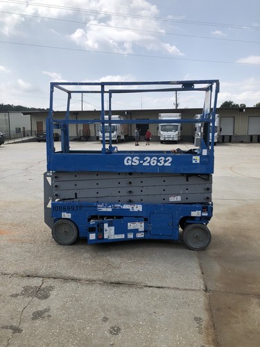 2011 Genie GS2632 Electric Scissor Lift JLG  Boom  Skyjack