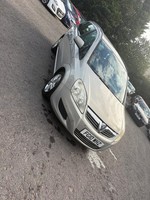 2010 Vauxhall Zafira 1.7cdti 7 seater spares/repairs