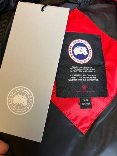 Pre-owned Canada Goose Approach Down Parka Size M In Red
