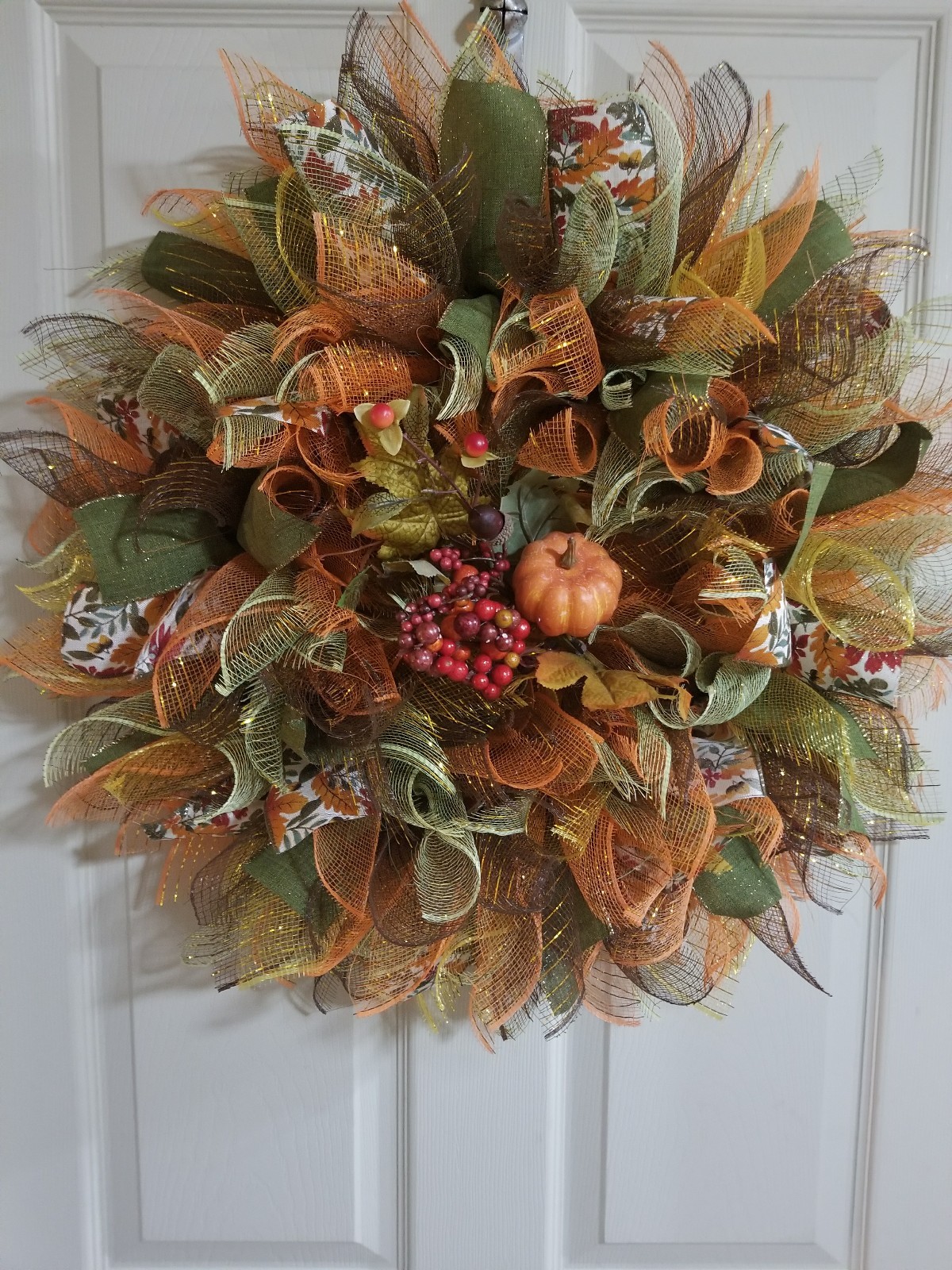 Sunburst Mesh Fall Multi Colored wreath with leaf décor and print ribbon