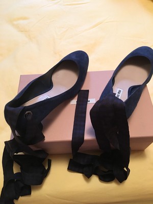 Mui Mui  women  blue suede shoes Size 37.5 NIB