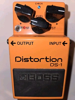 Boss DS-1 Ultra Robert Keeley Distortion Pedal