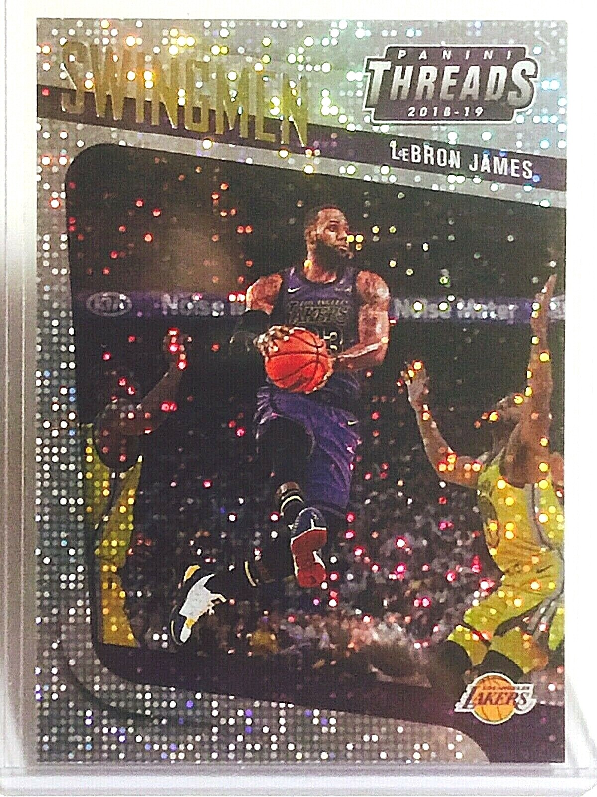 2018-19 Panini Threads Lebron James Swingmen Dazzle