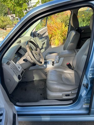 image 2 of interior