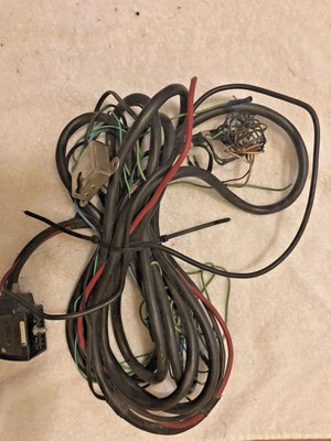 Motorola Maratrac Clam Shell Control Head Cable. Buy it now for 16.0