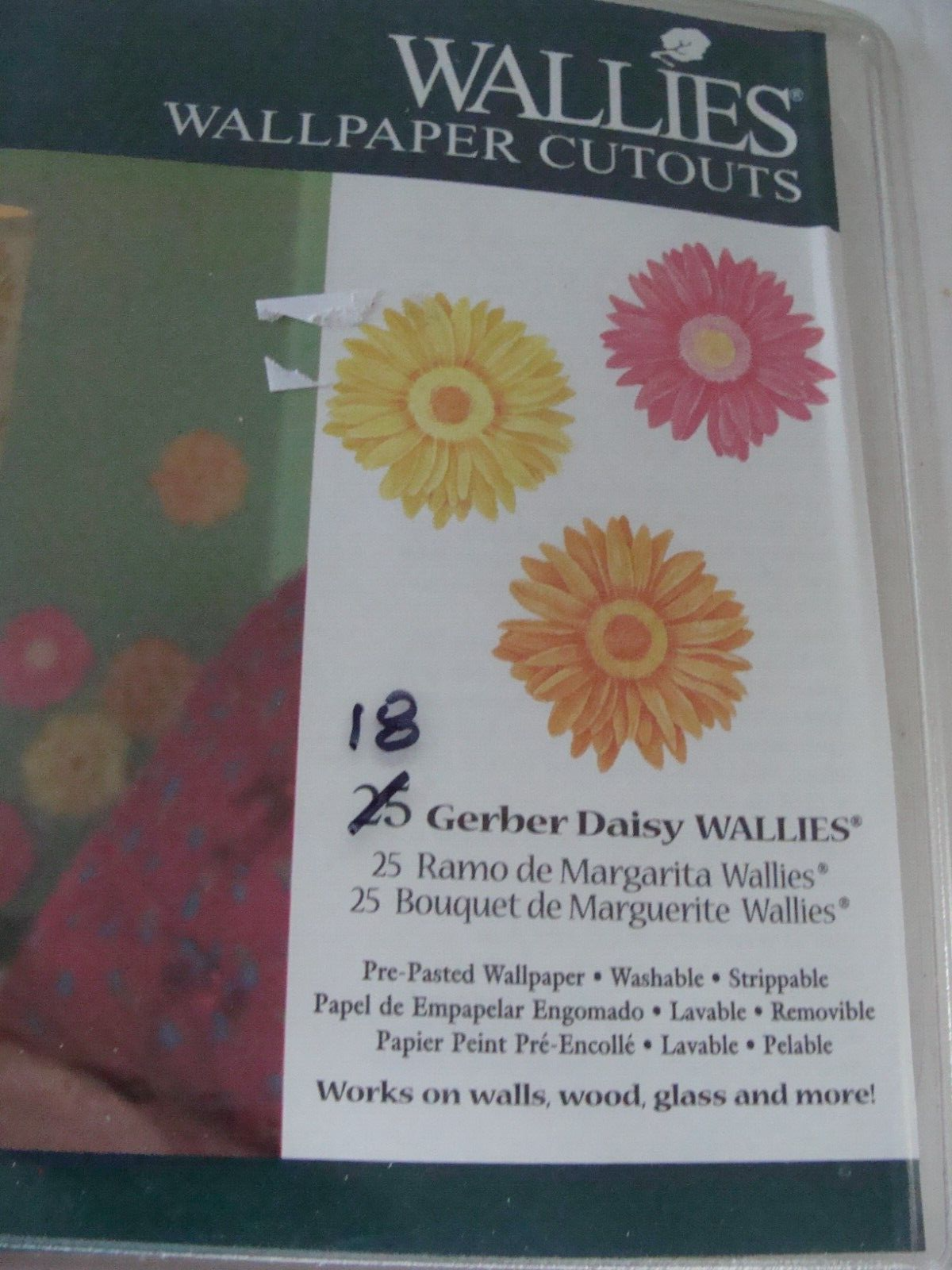 Wallies SONOMA FLORAL Wallpaper Cutouts - 18pcs - 3 Designs Prepasted 12021-READ