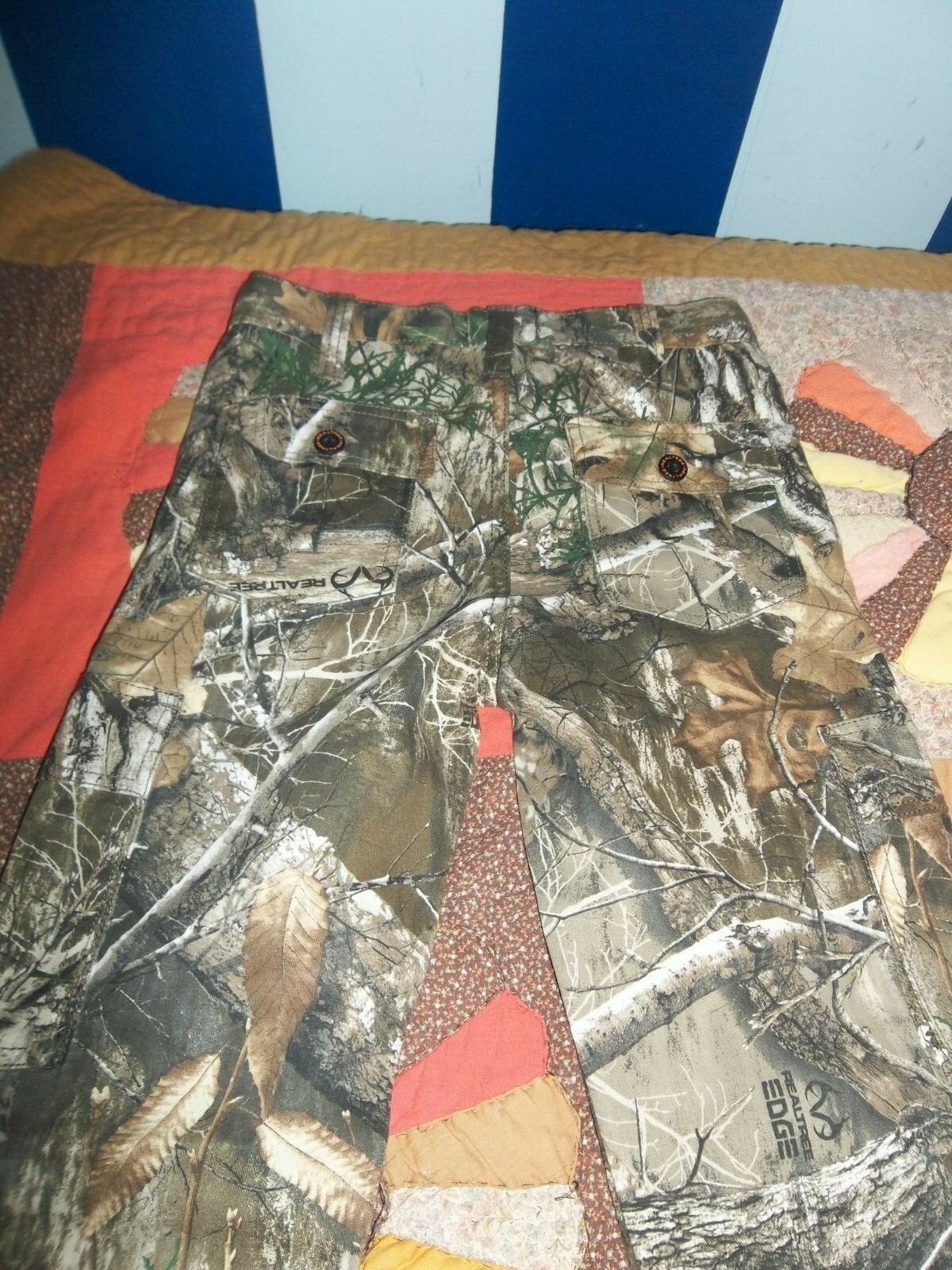 NWT Youth 10/12 Lg cargo Pants camo Adjustable waistband