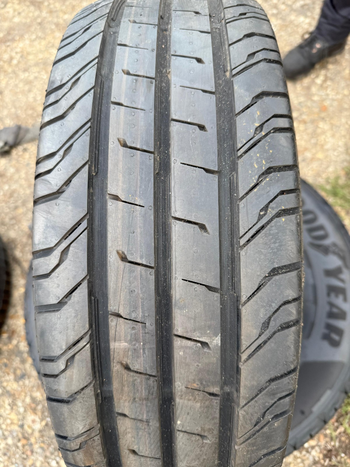 New 215 60 17C Continental, CVC 200, 109/107T, x1 Single Tyre (F1_tyres) YD182