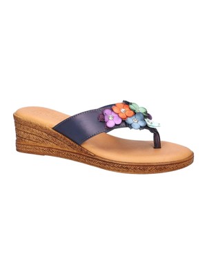 

TUSCANY BY EASY STREET Женские темно-синие сандалии Giordana Almond на танкетке 9,5 WW, Navy, GIORD