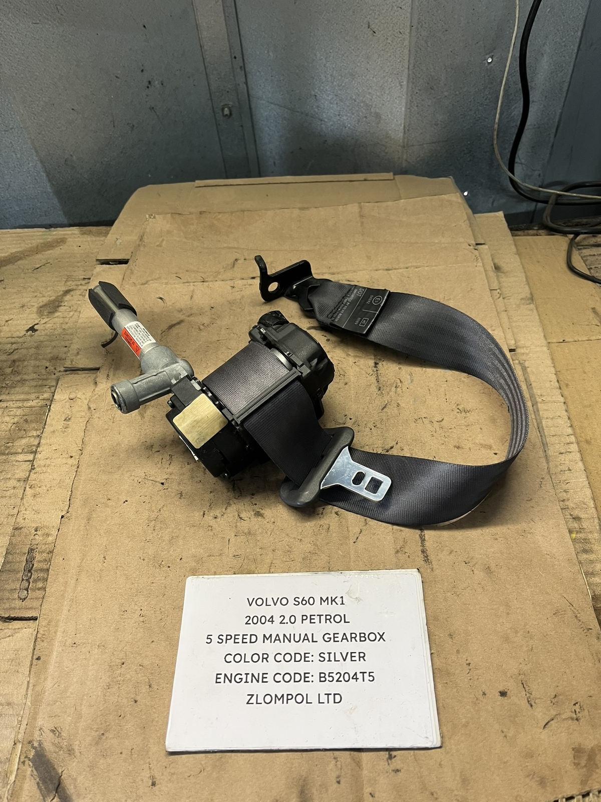 Volvo S60 Mk1 2004 2.0 Petrol - NS Rear Seat Belt 600376600H