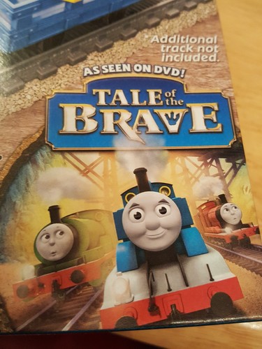 NEW TRACKMASTER THOMAS THE TRAIN & FRIENDS RAIL REPAIR CARGO & CARS SET