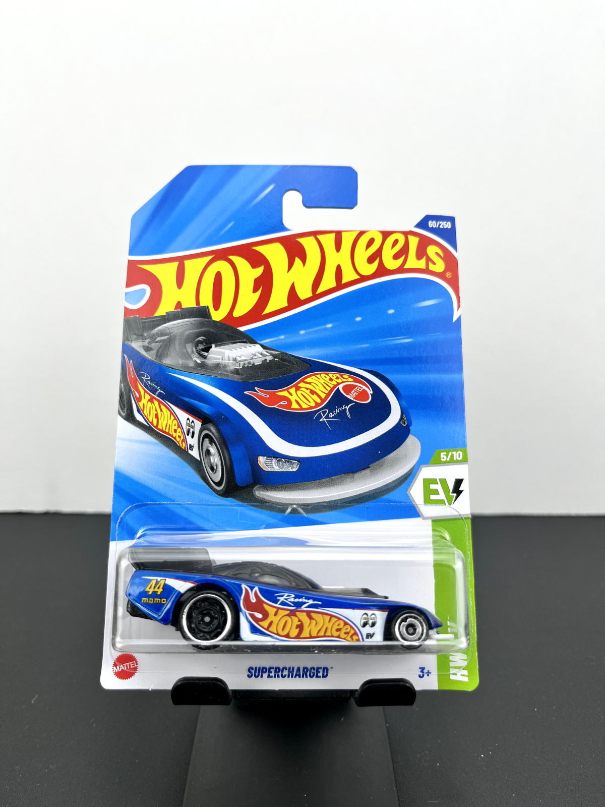 限定品 mooneyes hot rod hotwheels Amazon.com: Hot Wheels 2021, Bone Shaker Moon Eyes Gray, Rod