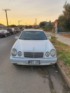 E240 мерседес 1999
