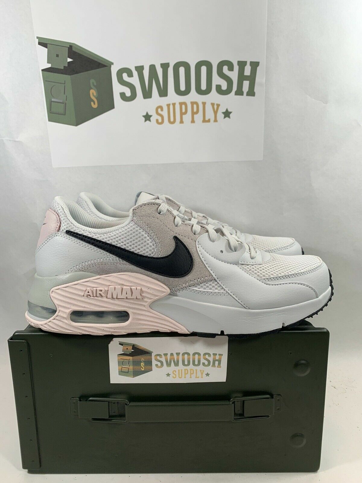 nike air max excee swoosh