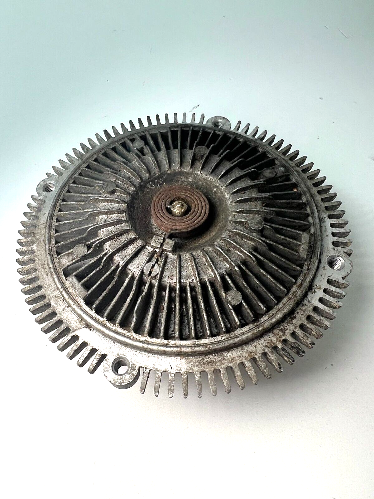 1984-1989 NISSAN 300ZX VG30 Z31 FAN CLUTCH ASSEMBLY