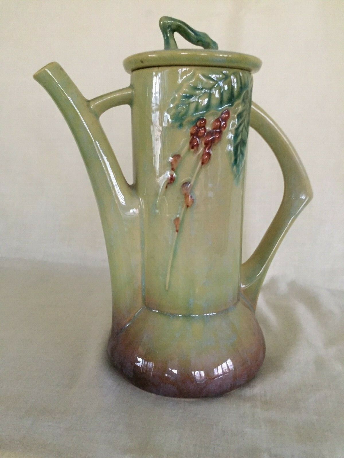 Roseville Wincraft Coffee/Chocolate Pot - 250 P