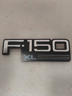 F2TB-16B114-FA-DA F-150 XL Nameplate Emblem Chrome Blue Letters
