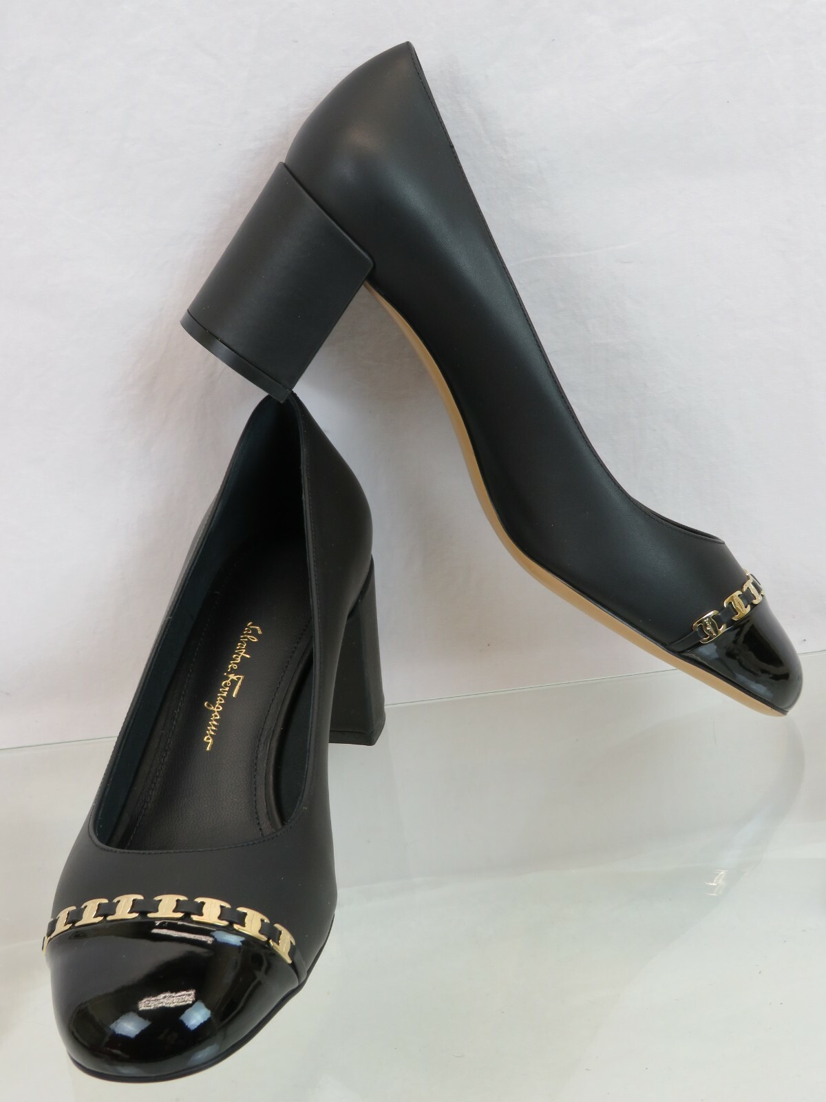 Pre-owned Ferragamo Avella Black Leather Gold Gancini Chain Patent Cap Toe Pumps 8.5 C