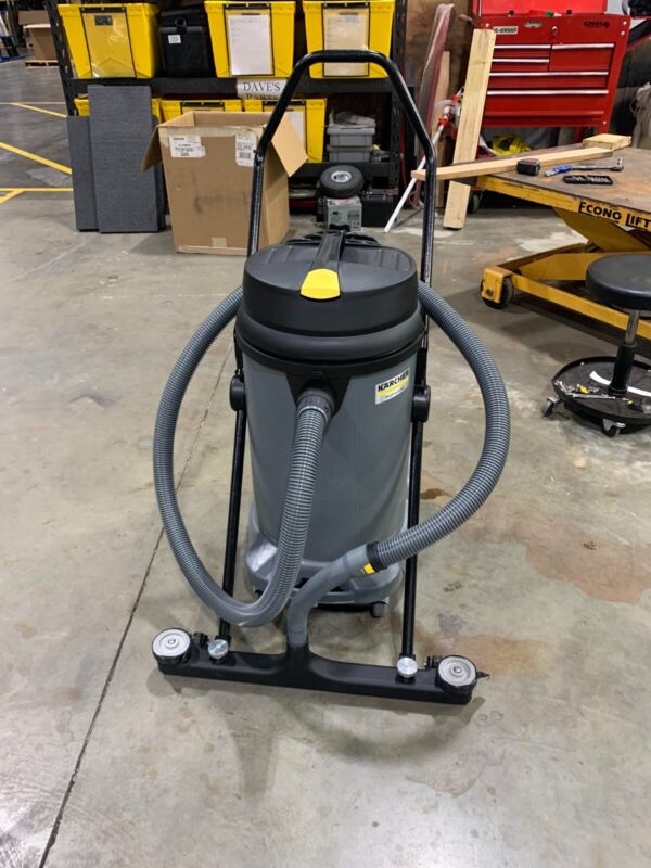 Karcher NT 48/1 Commercial Wet/Dry Vacuum with Squeegee #1.428-623.0