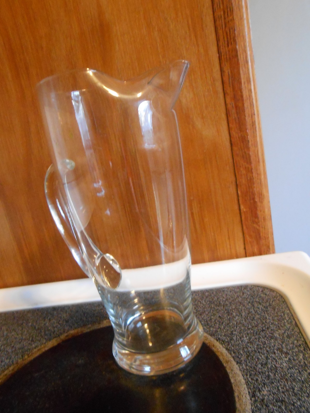 Vintage Blown Glass Martini pitcher in excellent Condition 9 inch tall