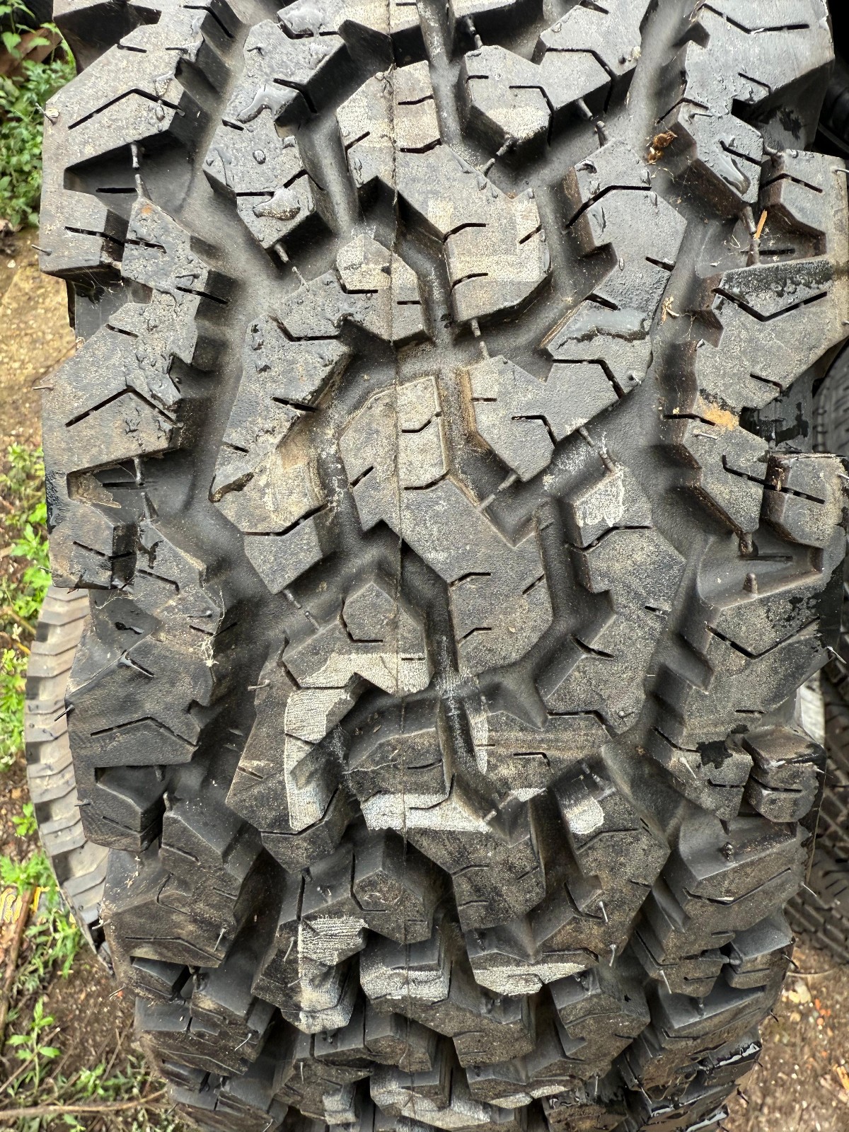 New 235 85 16 BFGoodrich, All Terrain, M+S 120/116S x1 Tyre (F1_tyres) FOD YD144