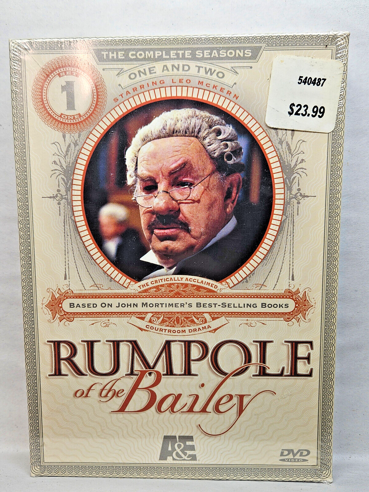 その他 Rumpole of the Bailey: Set 1 [DVD] DVD Rumpole of the Bailey, Set 1 - The Complete Seasons 1