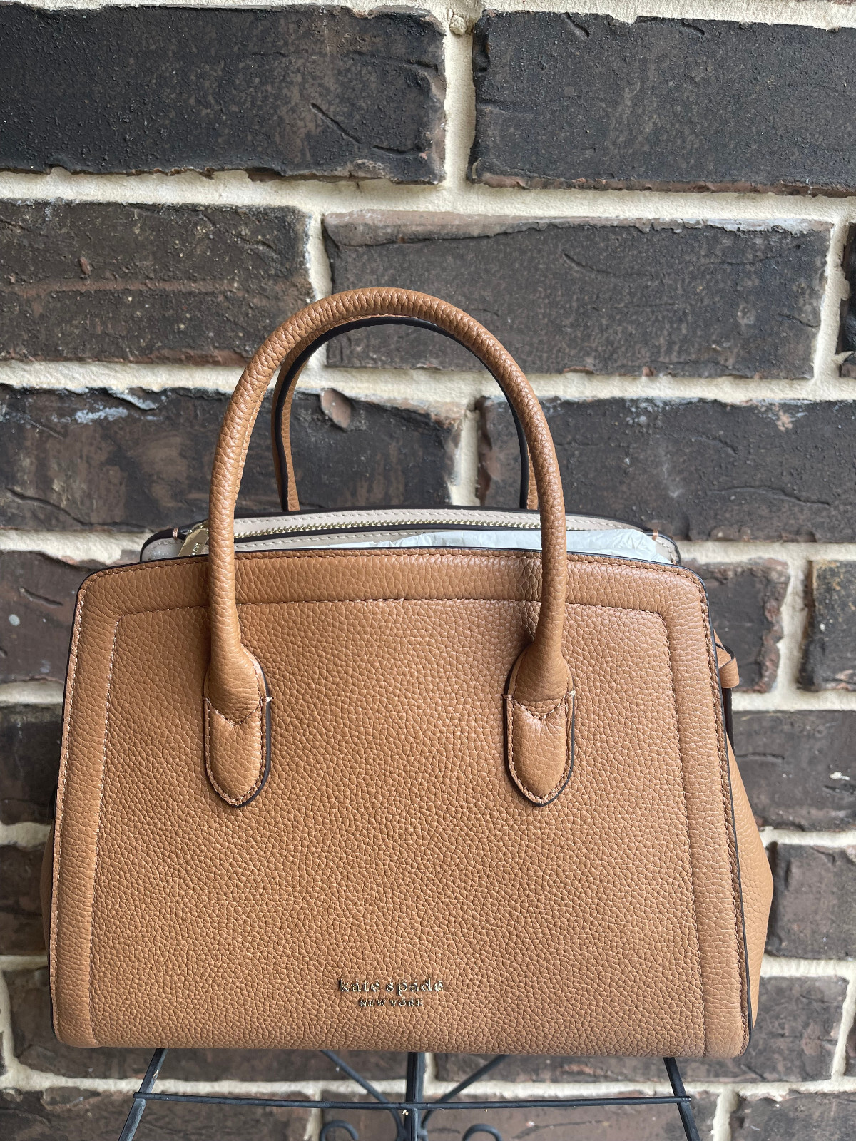 NWT $348 Kate Spade Knott Medium Satchel Pebbled Leather Bag NWT $348 Kate Spade Knott Medium Satchel Pebbled Leather Bag