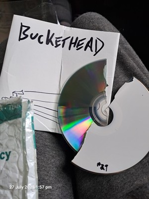 Foto dell'oggetto di un acquirente verificato