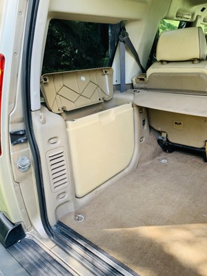 image 4 of interior