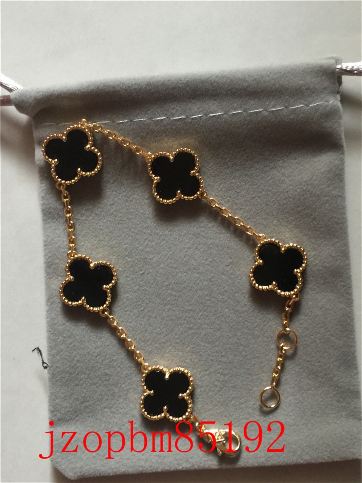 Van Cleef & Arpels 18K Alhambra Black Onyx 5 Motif Yellow Gold Bracelet