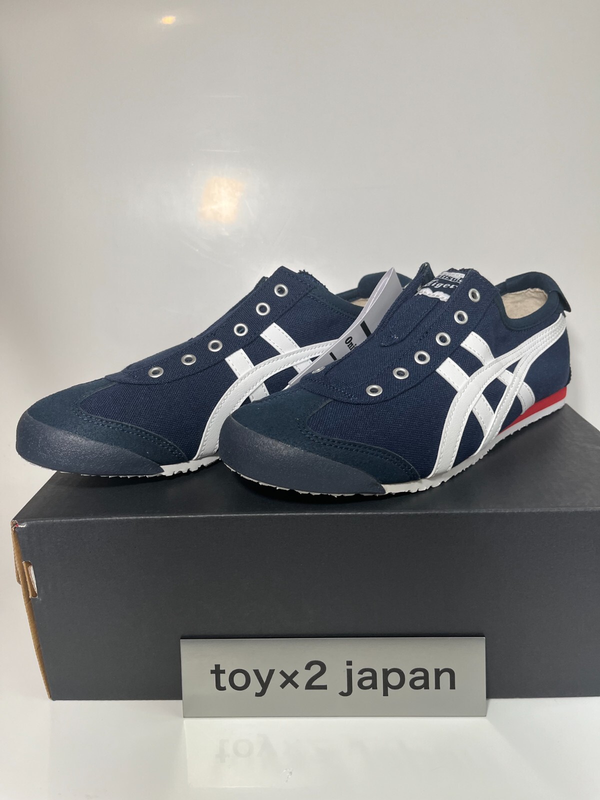 Onitsuka Tiger MEXICO 66 SLIP-ON 1183A360 401 NAVY/OFF-WHITE Onitsuka Tiger MEXICO 66 SLIP-ON 1183A360 401 NAVY/OFF-WHITE