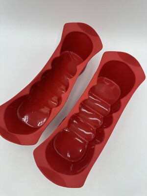 Tupperware Silicone Baking Loaf Pan Red Set Of 2 NOS 4524B-1