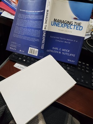 Managing the Unexpected hcdj Third edn 1st print Karl E Weick Kathleen Sutcliffe