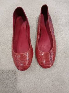 cheap red shoes