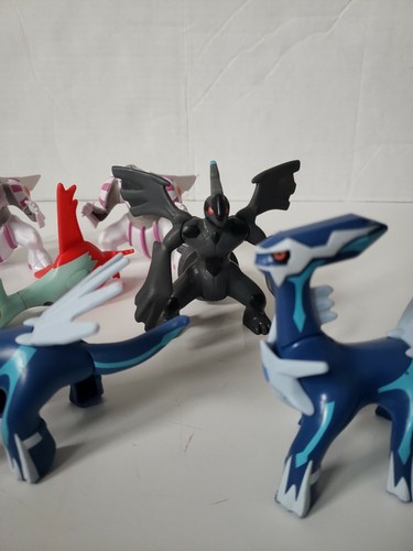 MCDONALDS 2018 POKEMON, lot of 8 toys duplicates