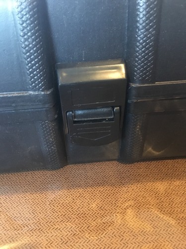 Torin 12-Ton Hydraulic Bottle Jack with Case, Black, 24000 lb Lift Capacity