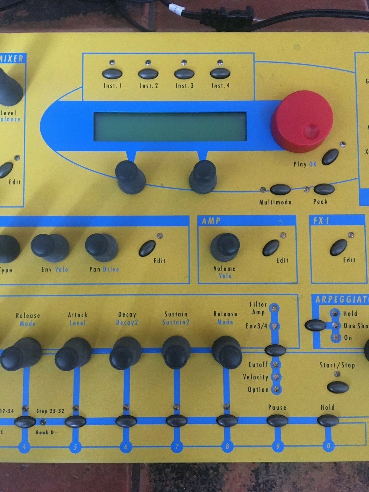 Waldorf Q Virtual Analog rack synthesizer synth