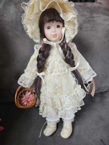 CHERISHED COLLECTABLES (12" PORCELAIN DOLL) ALLISON