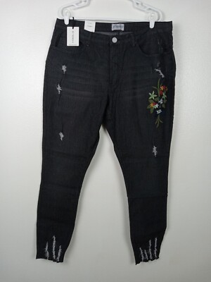 New York Trends 4 Jeans Women's Size 18 Black Distressed Hem Floral Embroidery