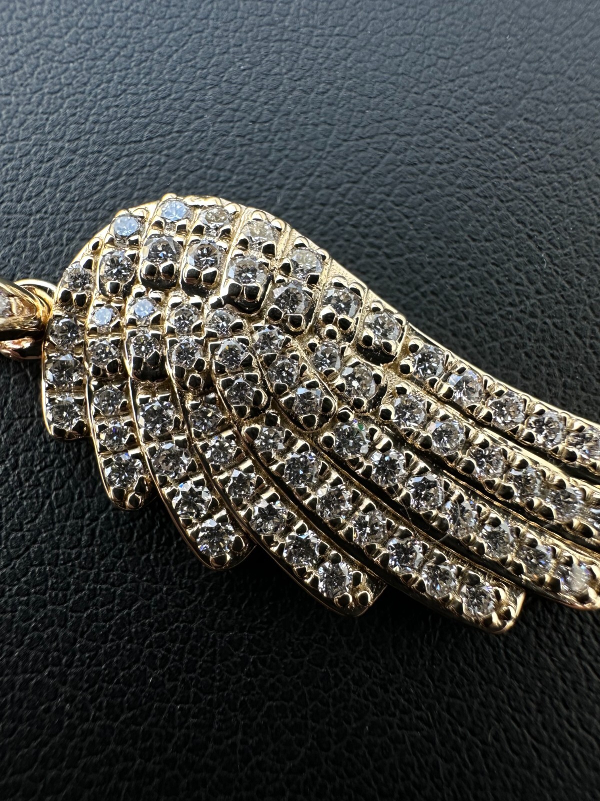 Pre-owned Angel 1.24ct Real Diamond Guardian  Wing Pendant Solid 14k Gold Necklace Pendant In White