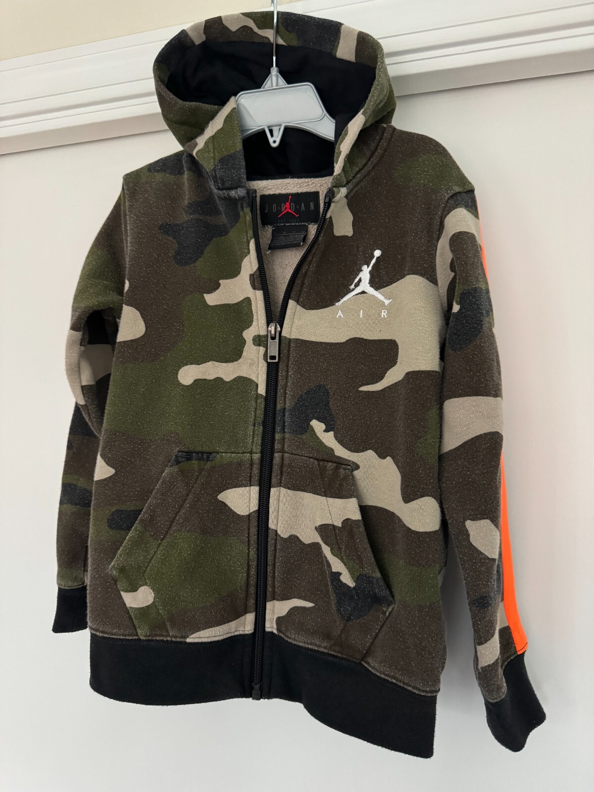 camo jordan hoodie