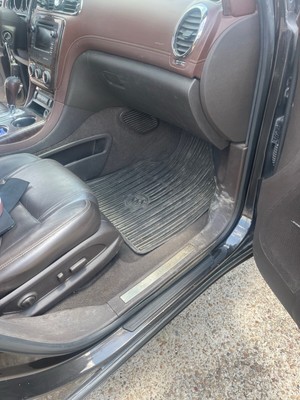 image 3 of interior